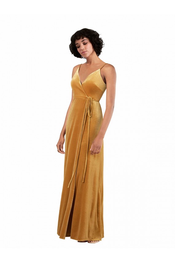 Sleeveless Gold V-Back Column V-Neck Black Tie Evening Dress